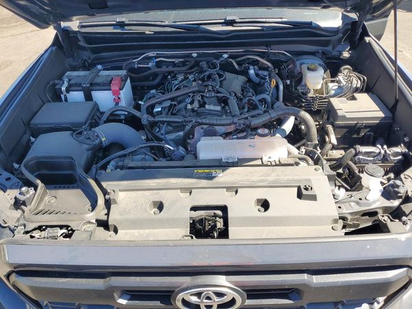 2025 TOYOTA TACOMA