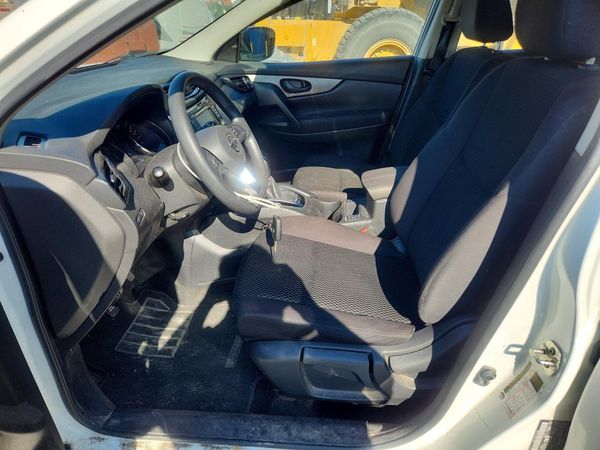 2019 NISSAN ROGUE SPORT — DENT