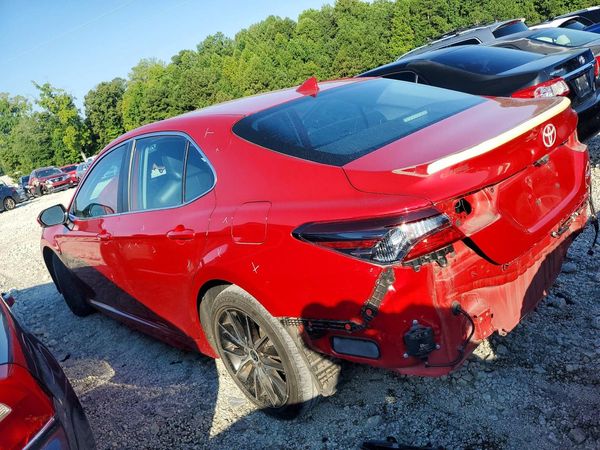 2022 TOYOTA CAMRY