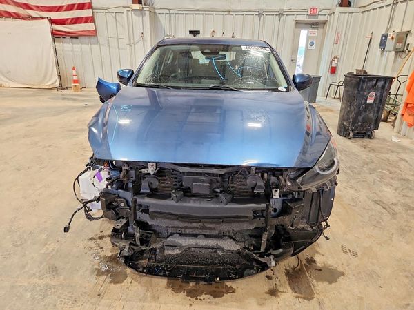 2018 MAZDA 3 Grand Touring