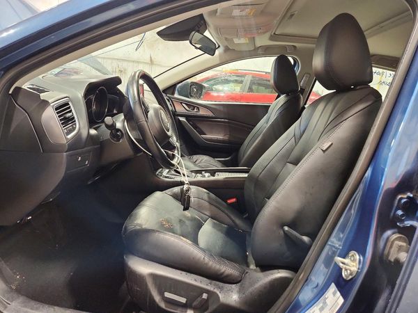 2018 MAZDA 3 Grand Touring