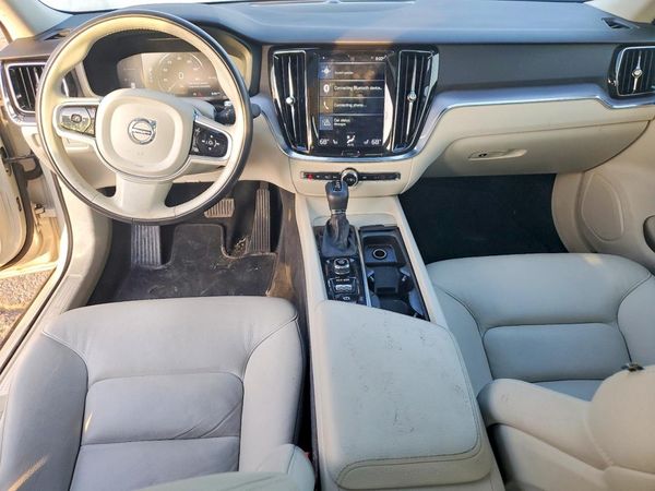 2019 VOLVO S60