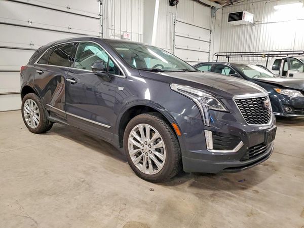 2021 CADILLAC XT5 Luxury