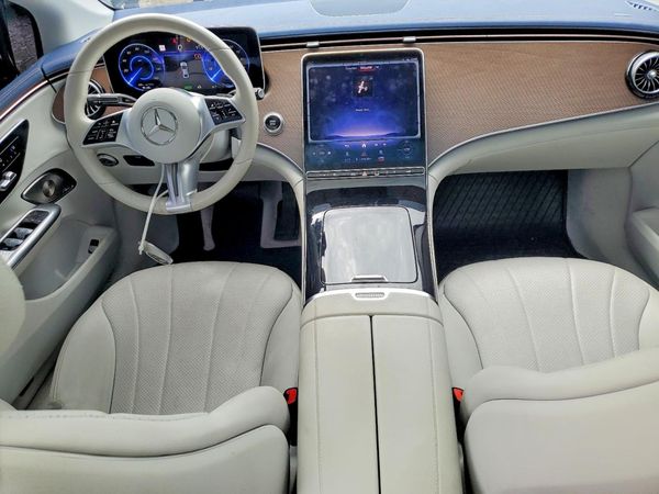 2024 MERCEDES-BENZ EQE SEDAN