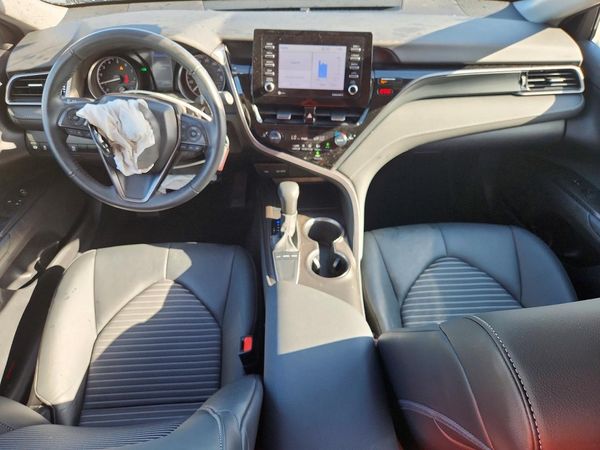 2024 TOYOTA CAMRY