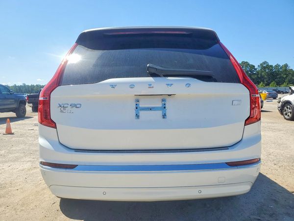 2023 VOLVO XC90 — DIRR
