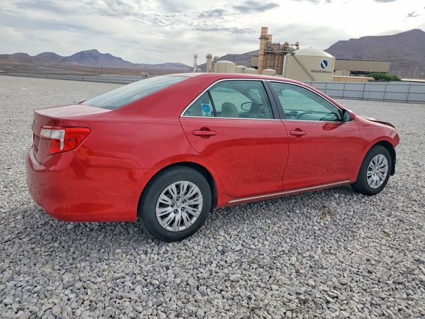 2013 TOYOTA CAMRY