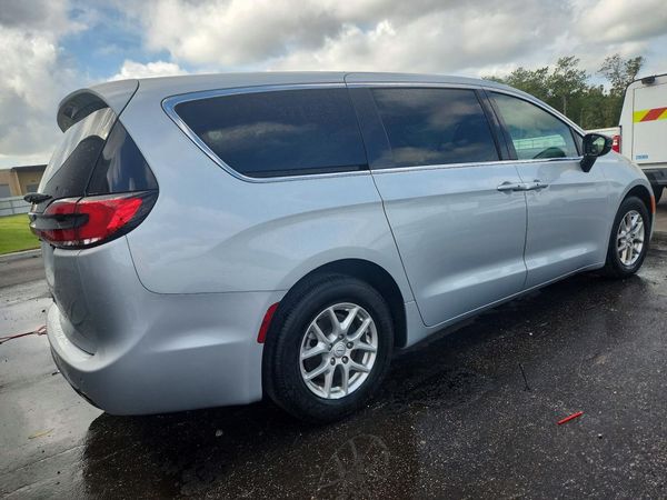 2026 CHRYSLER PACIFICA Select — PSRA