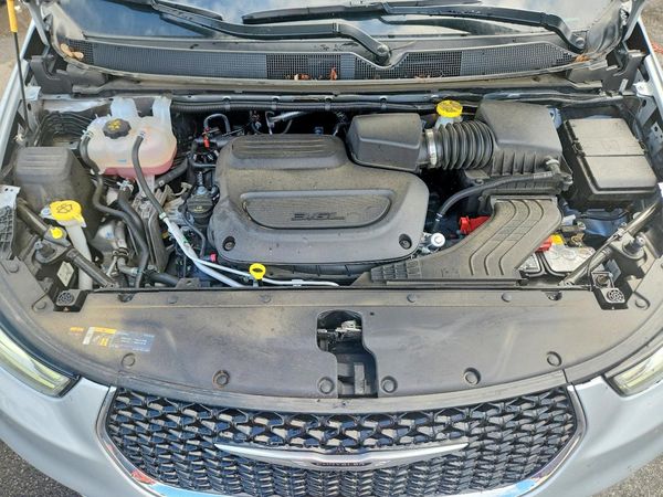 2026 CHRYSLER PACIFICA Select — Engine bay