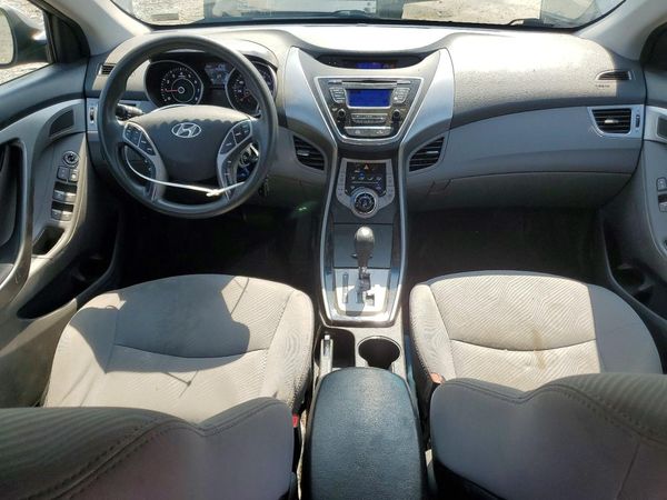 2013 HYUNDAI ELANTRA