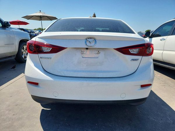 2015 MAZDA 3