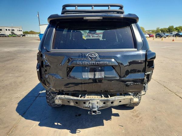 2022 TOYOTA 4RUNNER TRD Pro