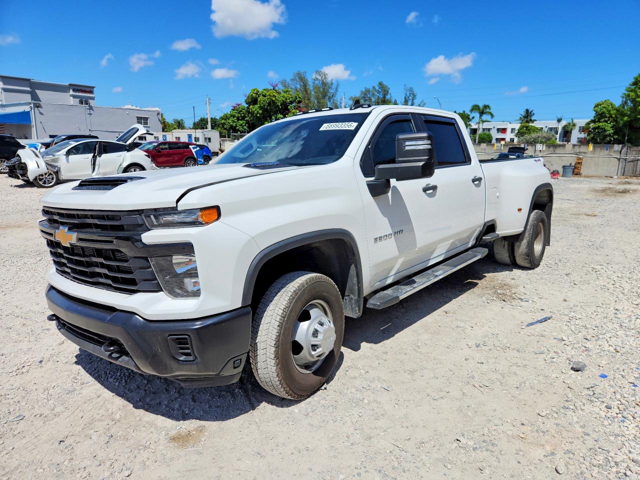 2024 CHEVROLET SILVERADO Work Truck — Front 3/4
