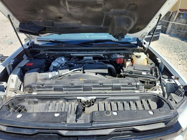 2024 CHEVROLET SILVERADO Work Truck — Engine bay