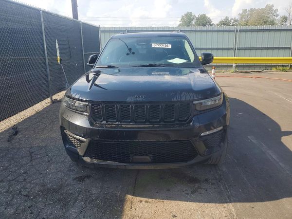 2023 JEEP GRAND CHEROKEE