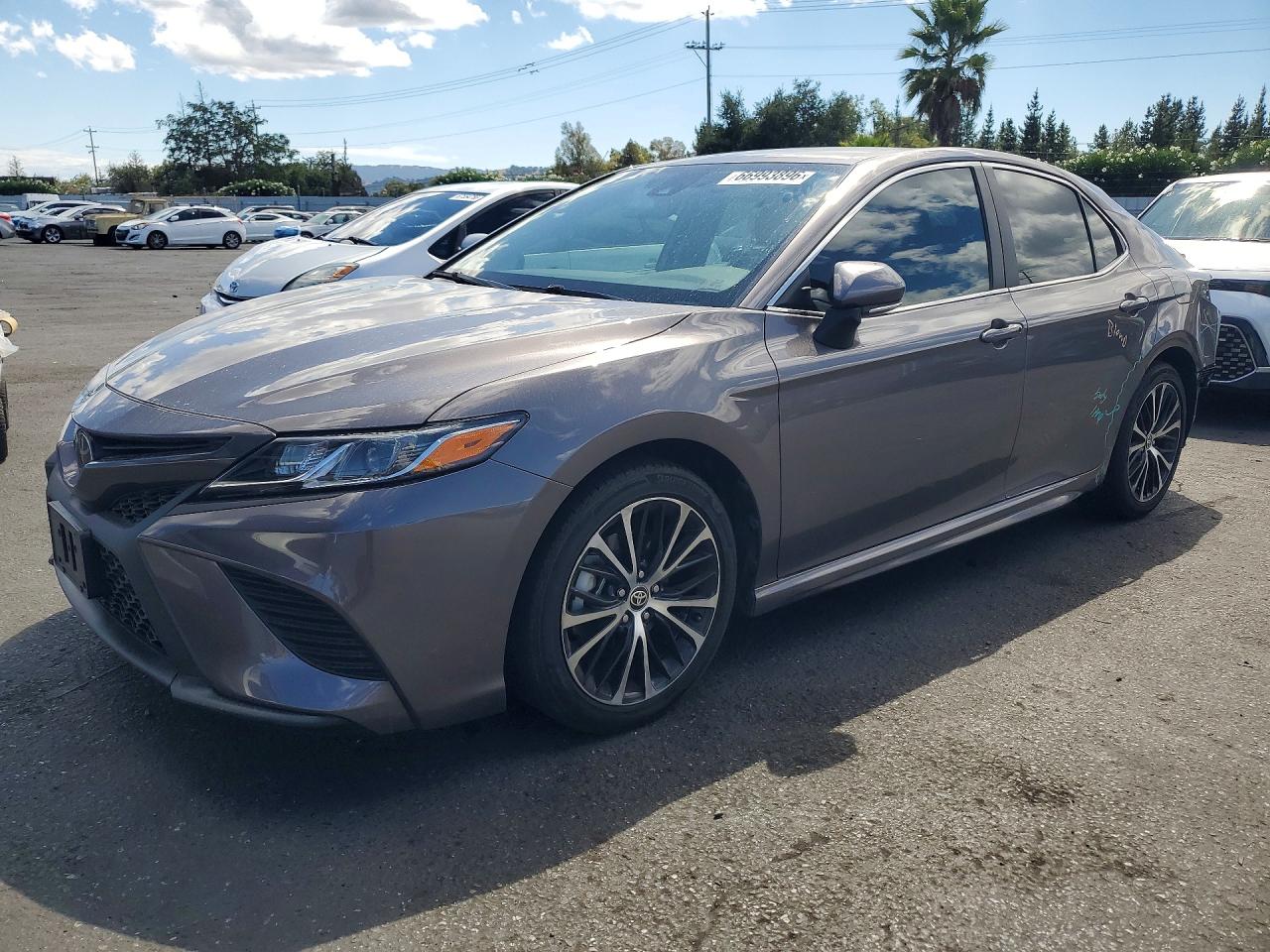 2020 TOYOTA CAMRY