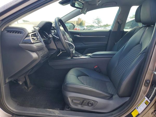 2020 TOYOTA CAMRY