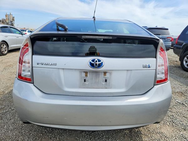 2014 TOYOTA PRIUS