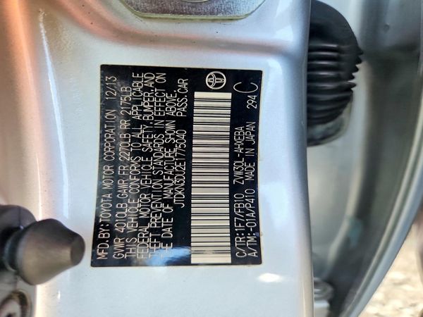 2014 TOYOTA PRIUS