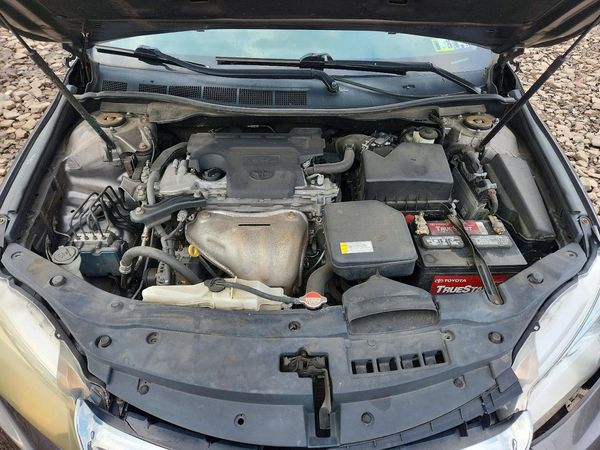 2016 TOYOTA CAMRY
