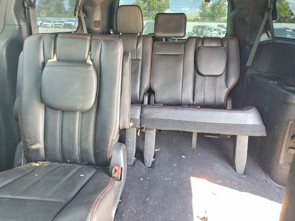 2014 DODGE CARAVAN R/T — SUVN