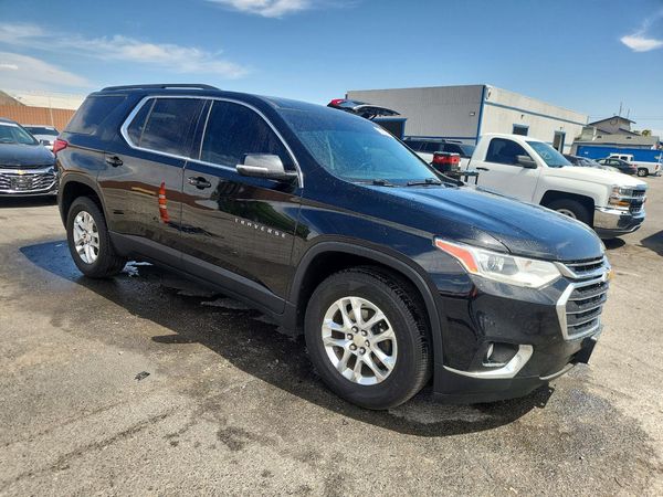 2020 CHEVROLET TRAVERSE LT — Passenger 3/4
