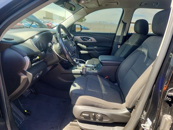2020 CHEVROLET TRAVERSE LT — DENT