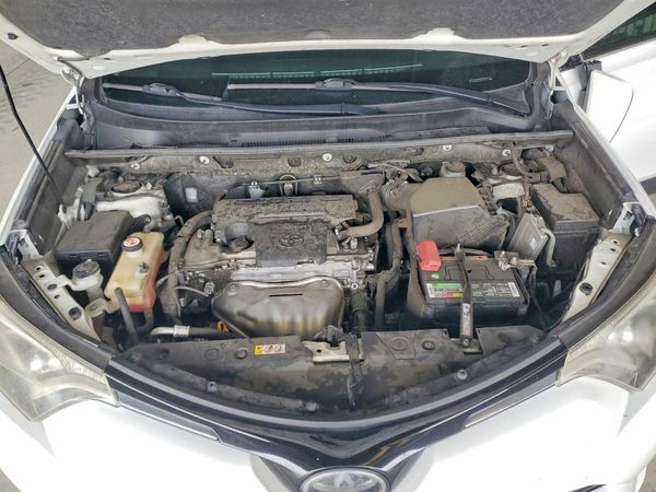 2018 TOYOTA RAV4 Adventure/XLE