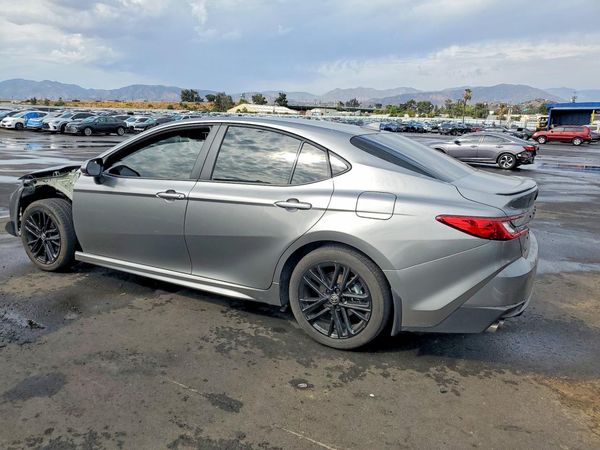 2026 TOYOTA CAMRY