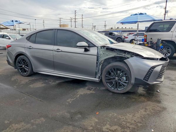 2026 TOYOTA CAMRY