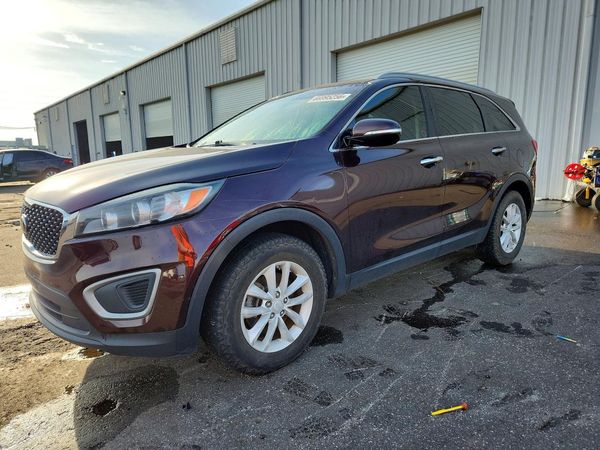 2016 KIA SORENTO L / LX