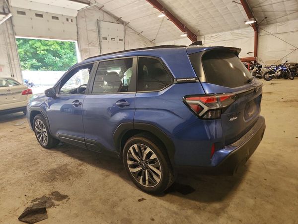 2025 SUBARU FORESTER