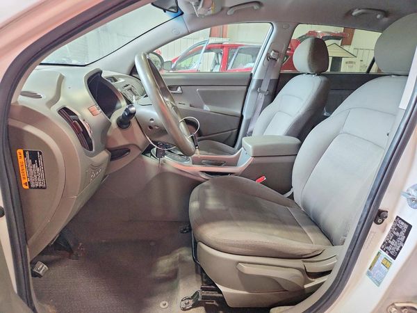2012 KIA SPORTAGE GL(Middle-low grade) — DENT