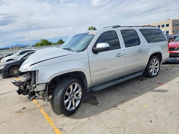 2012 CHEVROLET SUBURBAN — DSFA — Front 3/4
