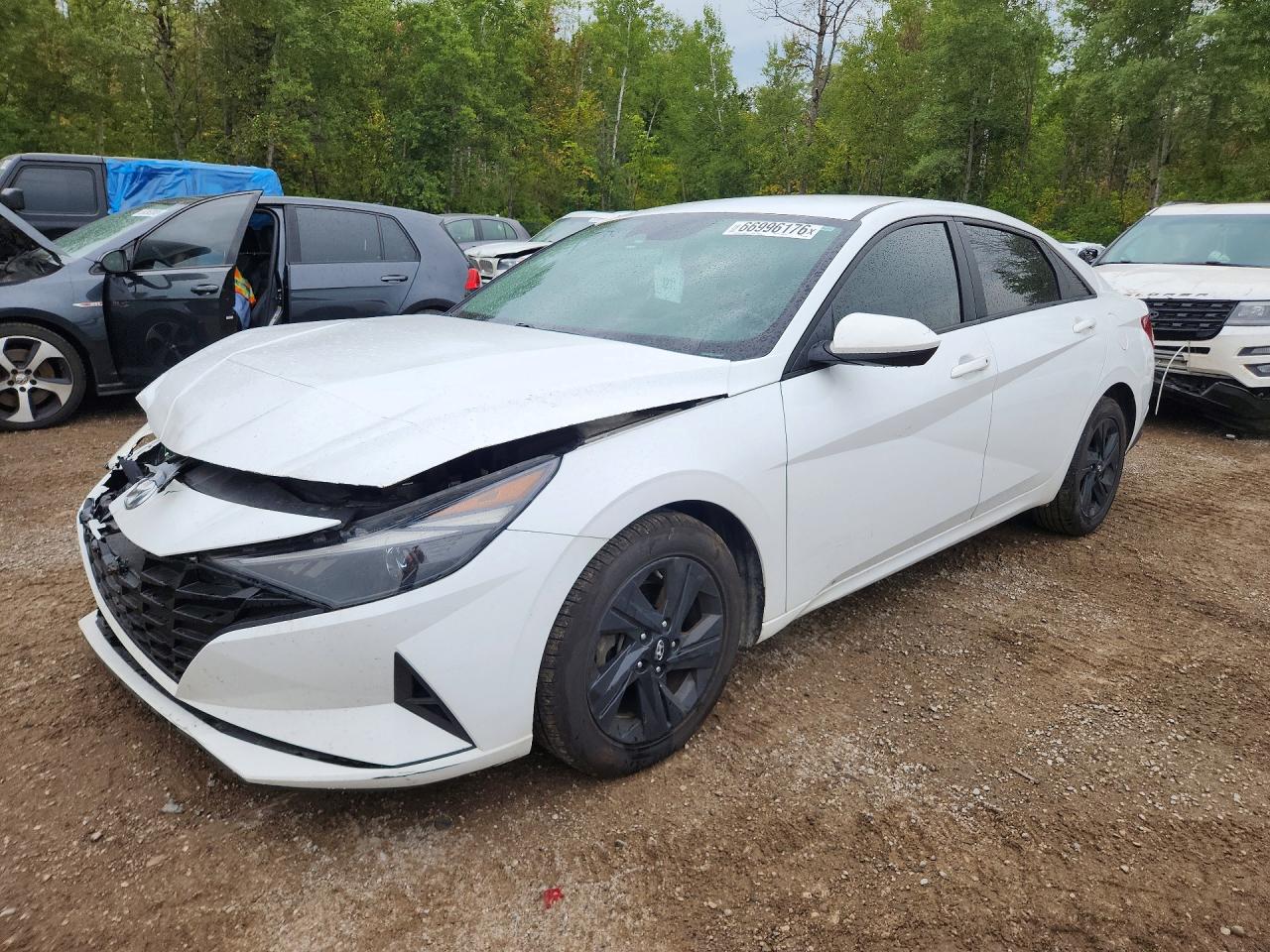 2022 HYUNDAI ELANTRA SEL — Front 3/4