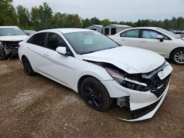 2022 HYUNDAI ELANTRA SEL — Passenger 3/4