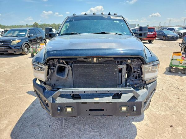 2018 RAM 2500 Laramie