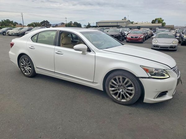 2016 LEXUS LS