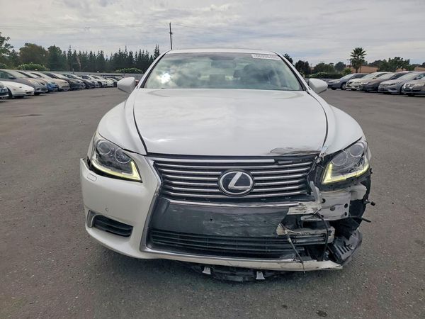 2016 LEXUS LS