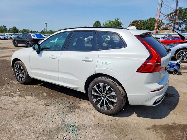 2025 VOLVO XC60