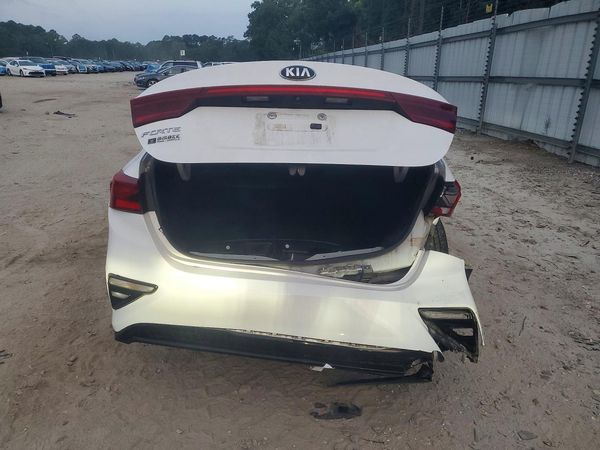 2021 KIA FORTE FE, LXS