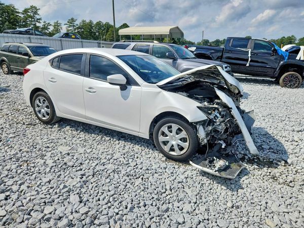 2017 MAZDA 3 Sport