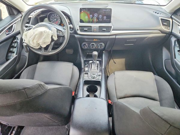 2017 MAZDA 3 Sport