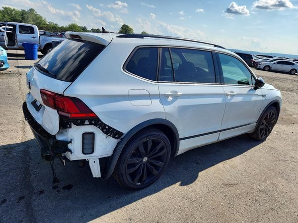 2021 VOLKSWAGEN TIGUAN
