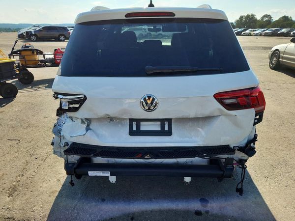 2021 VOLKSWAGEN TIGUAN