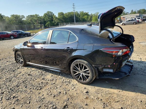 2022 TOYOTA CAMRY