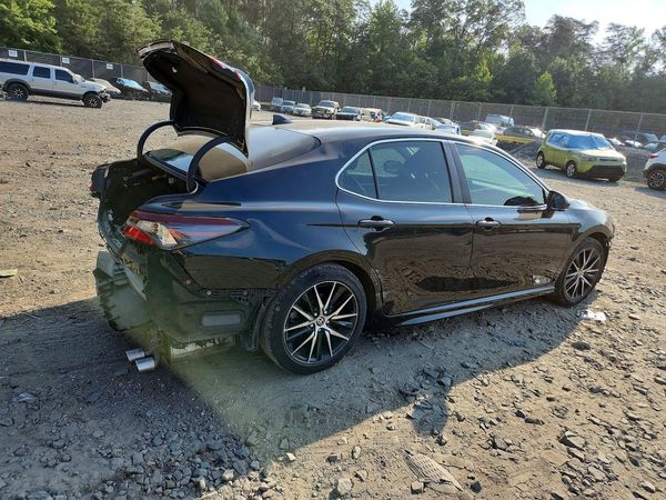 2022 TOYOTA CAMRY