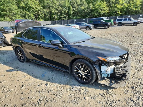 2022 TOYOTA CAMRY