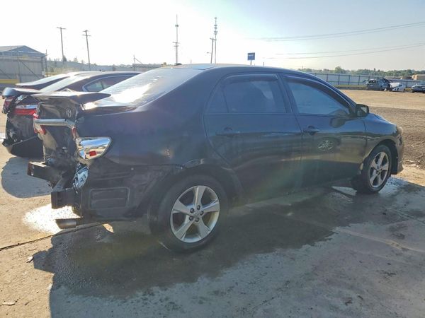 2012 TOYOTA COROLLA