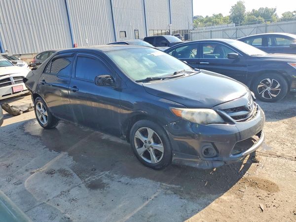 2012 TOYOTA COROLLA